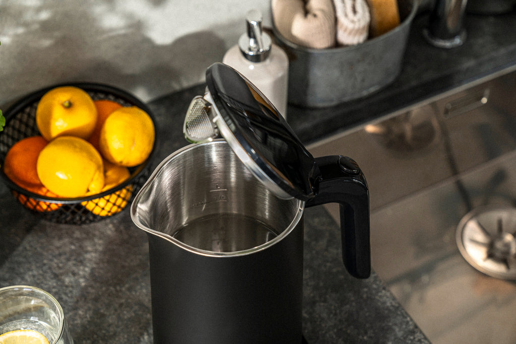 Black 1-Liter Electric Kettle V394731