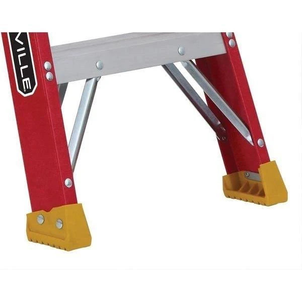 Fiberglass Step Ladder, Type IA, 300-Pound Load Capacity U6842