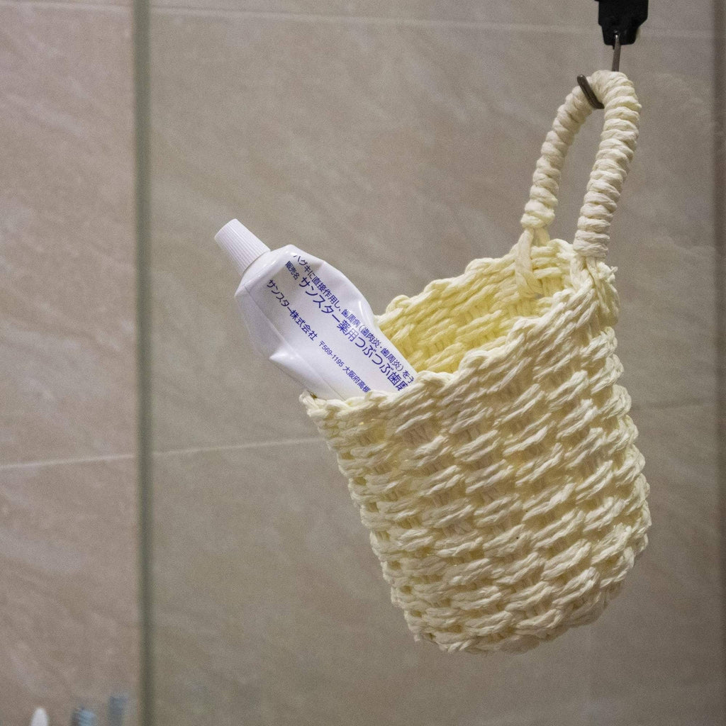 White Woven Wall Hanging Baskets Y1060