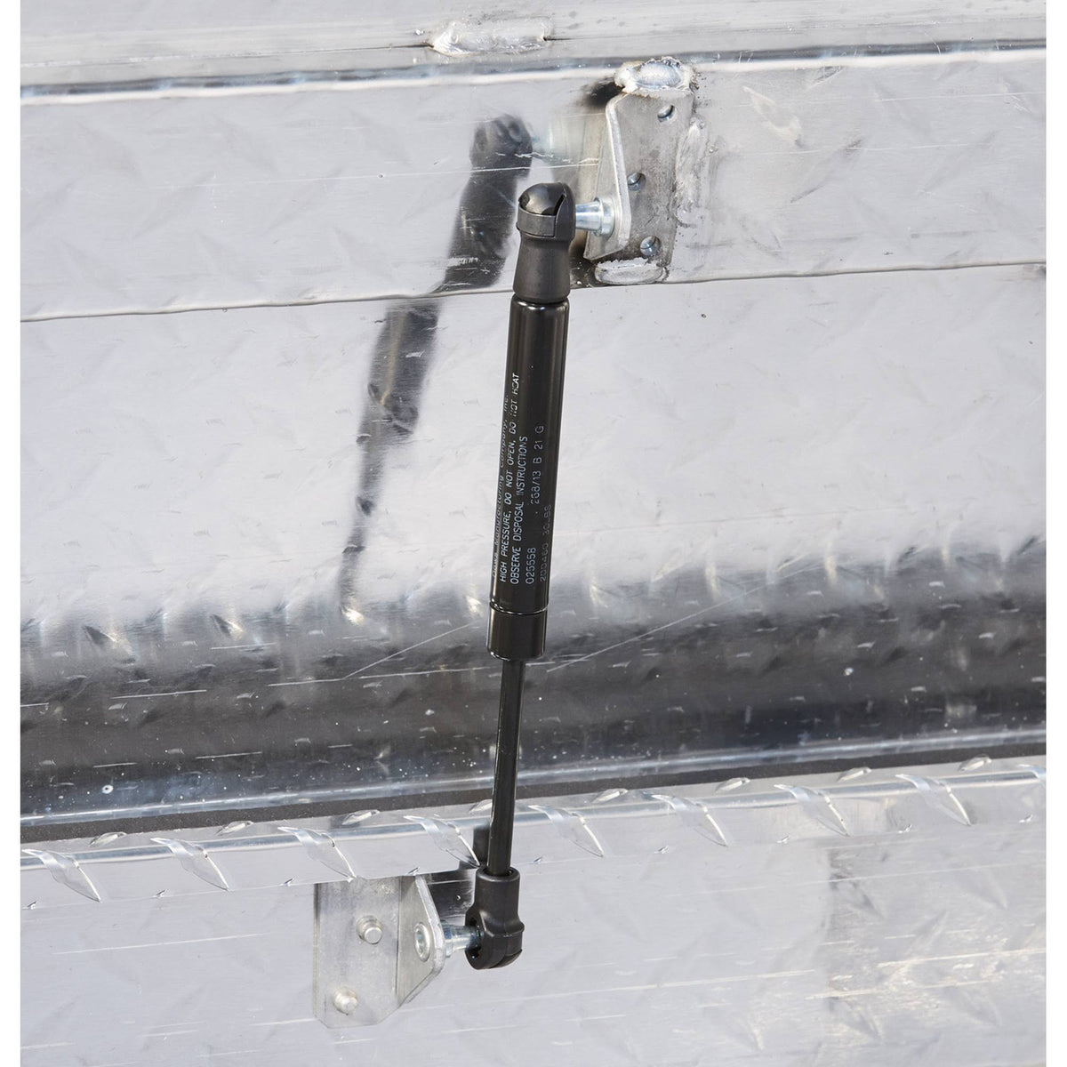 Slim Lo-Pro Aluminum Crossbed Truck Box - 70in. M783