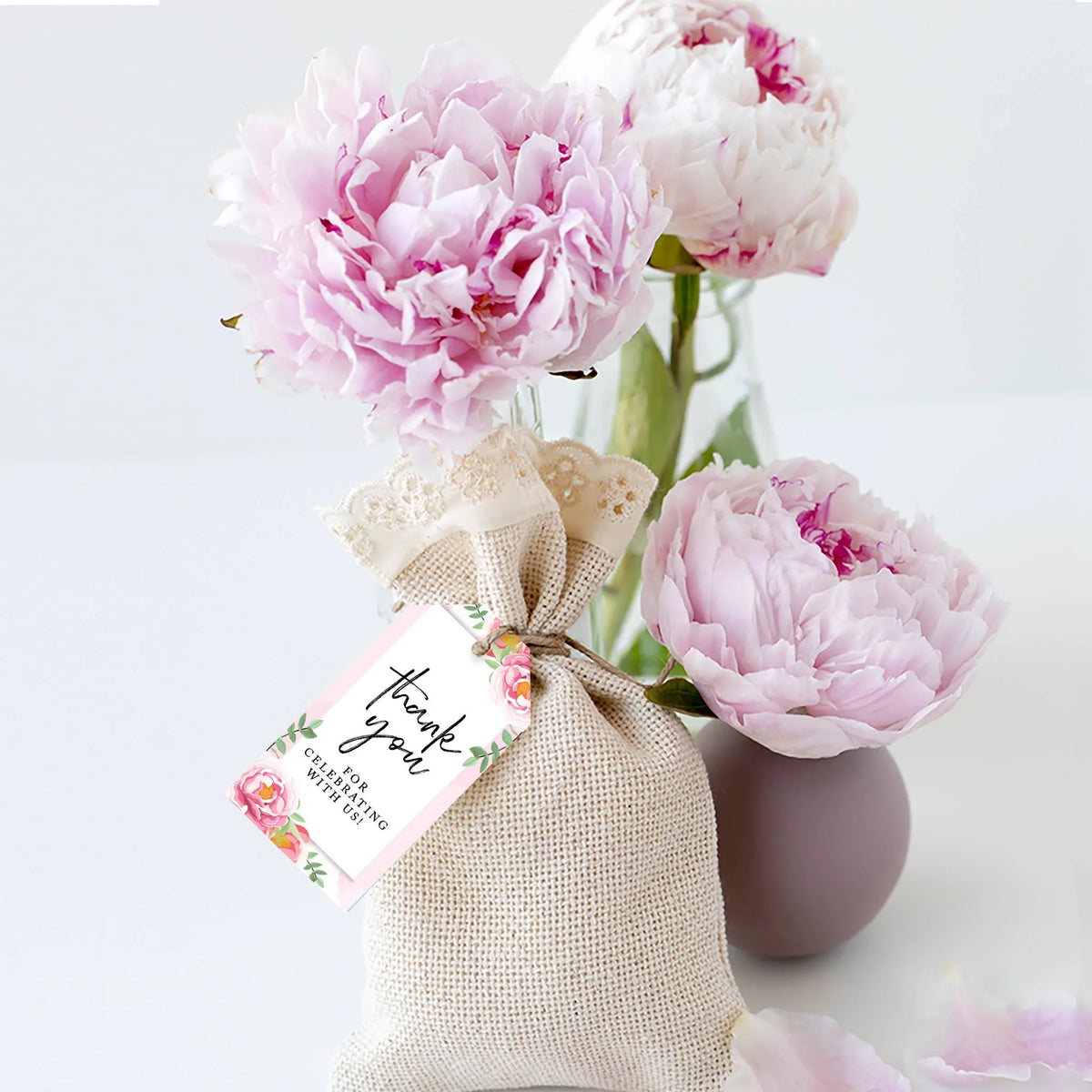 Pink Peonies Cardstock Gift Tags with Bakers Twine 100-Pk I6179