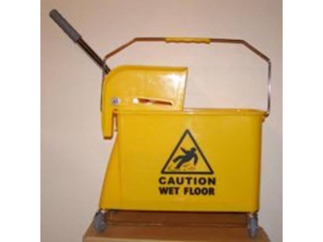 20 Quart Mop Bucket Combo P93600