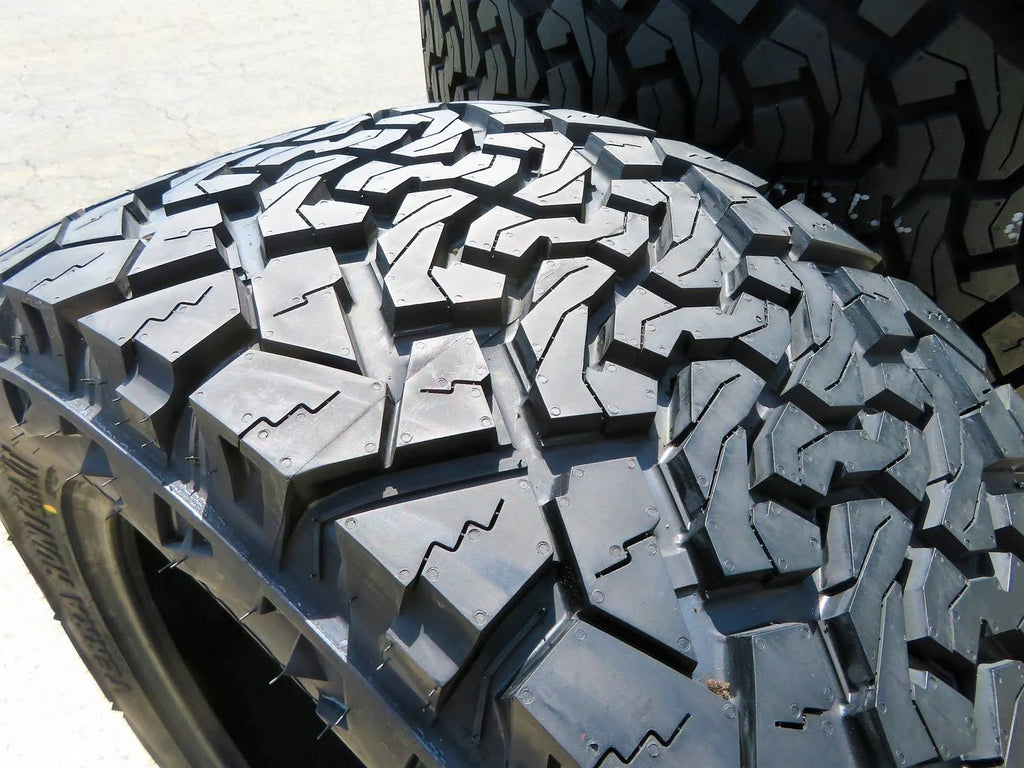 35X12.50R22 12 Ply Tire P57984