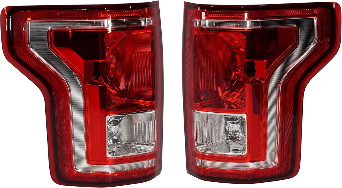 Tail Light Assembly Set of 2 Halogen Clear & Red Lens V635653