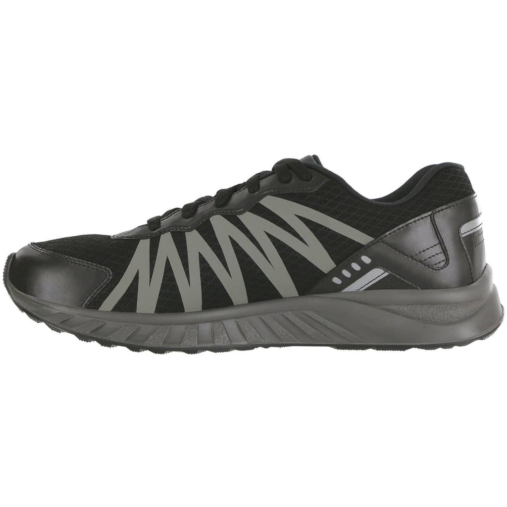 Pursuit Black 9.5 Wide Shoes H5818